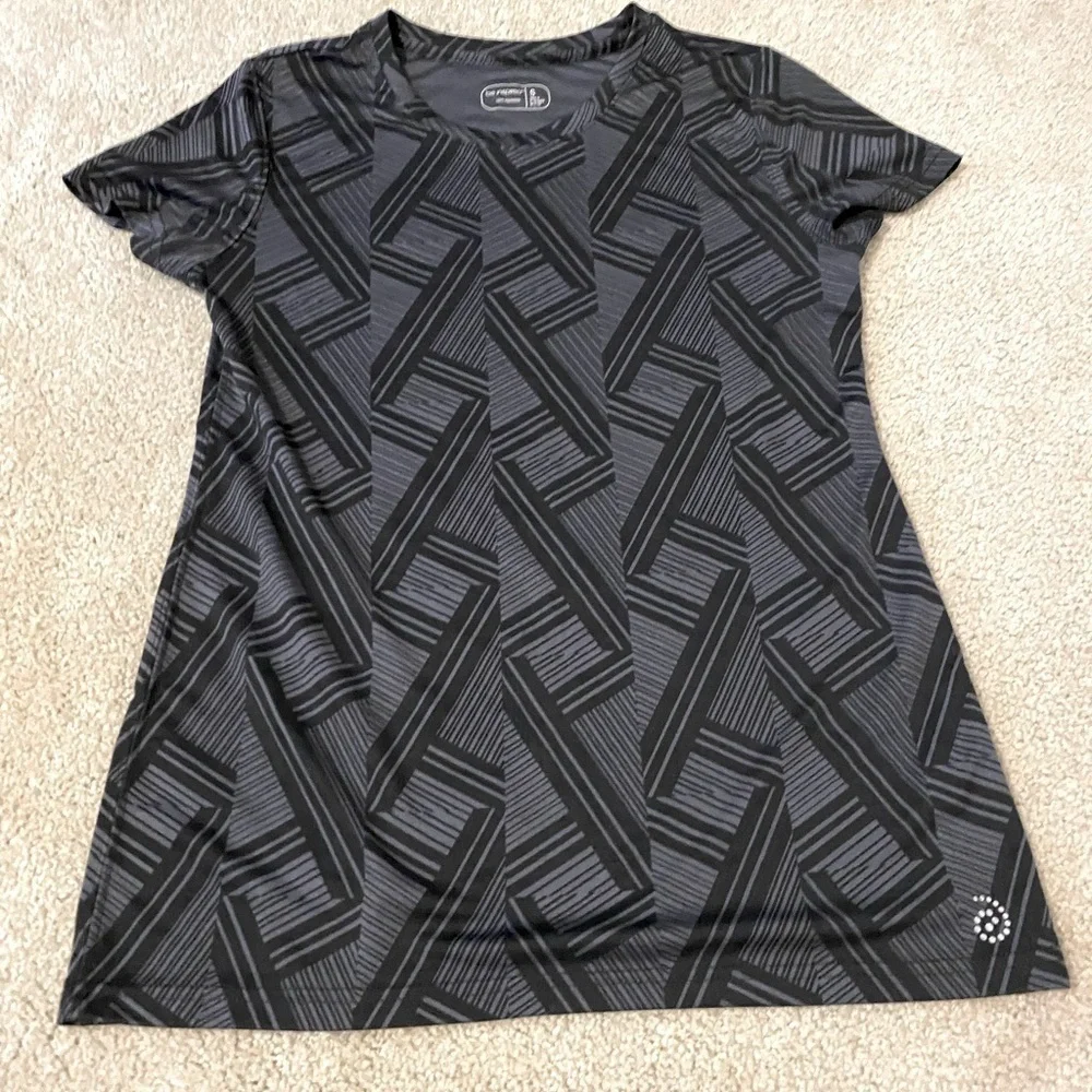 BE Inspired Exercise Shirt - Picture 1 of 7
